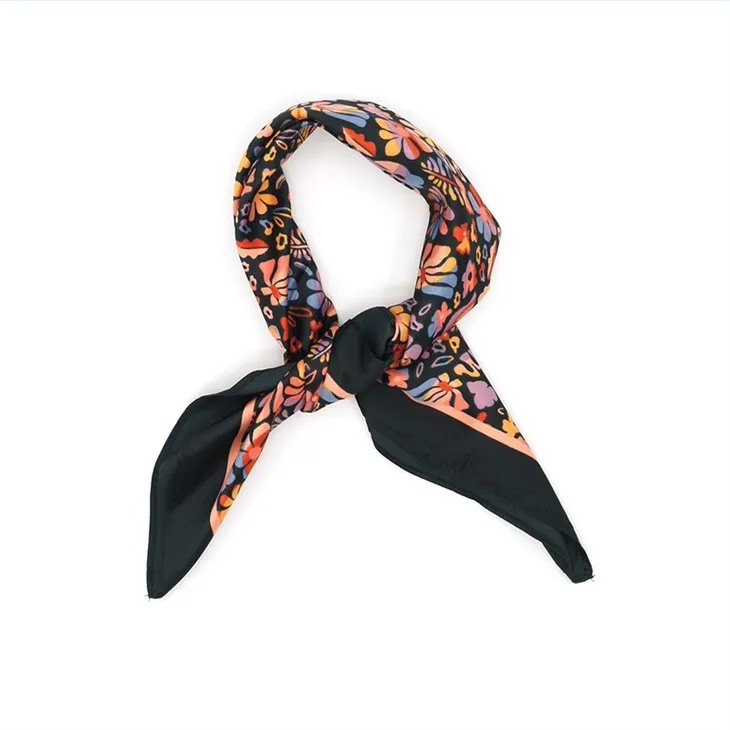 Bandana cu imprimeu floral S050