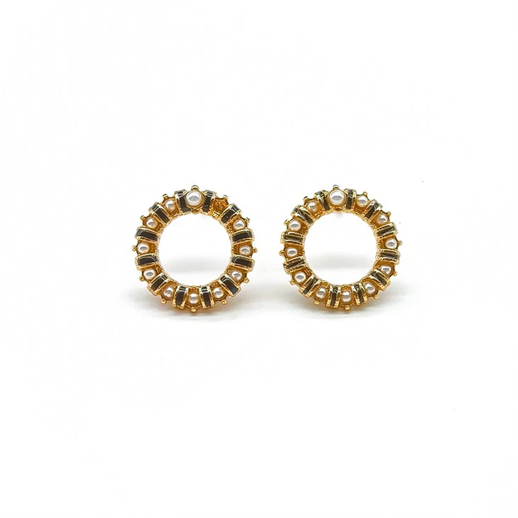 Cercel Huggie cu perle de aur