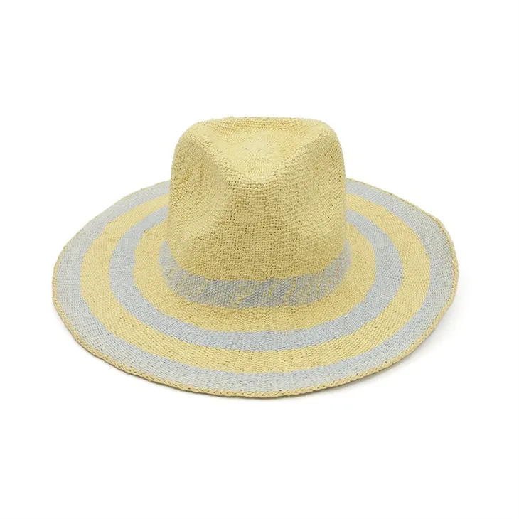 Pălării de găleată de hârtie